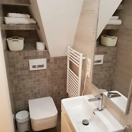 Apartman St. Vladimir Kirche