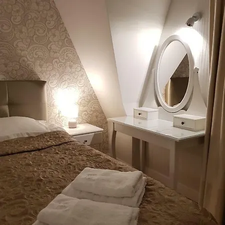 Apartman St. Vladimir Kirche
